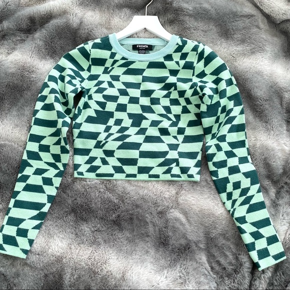 Tilly’s Mint Green Geometric Print Y2k Knit Sweater Crop Top - Picture 5 of 8